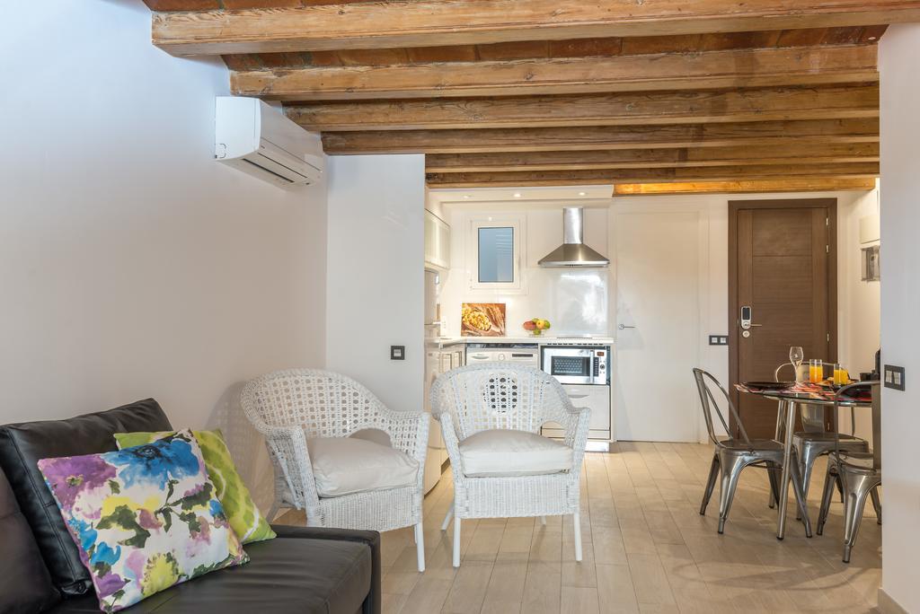 Radas Barcelone Chambre photo